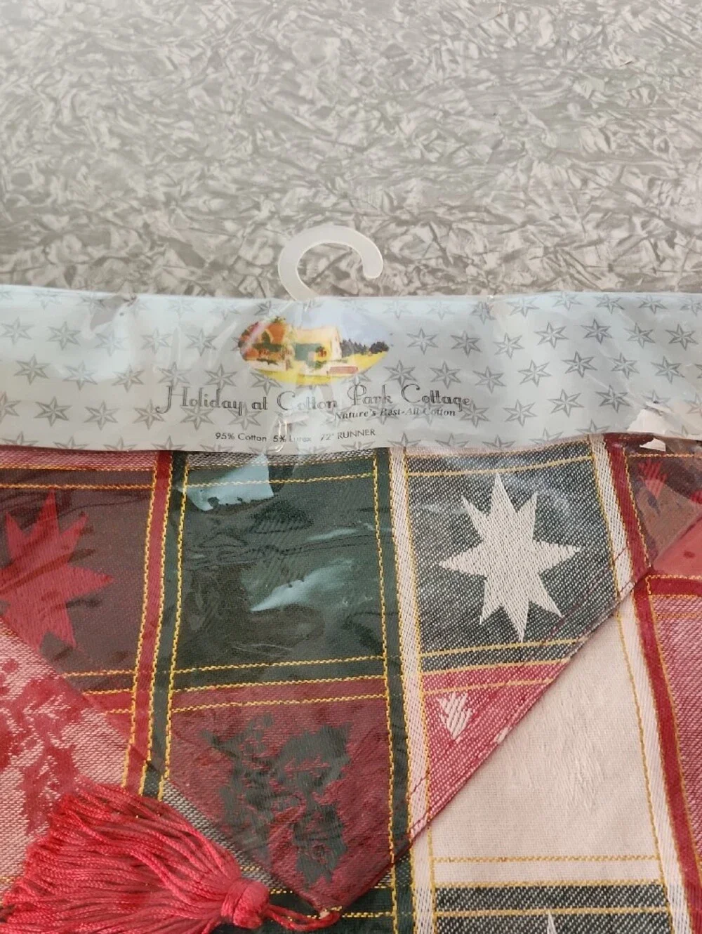 Holiday at Cotton Park Cottage Table Runner - Green Plaid